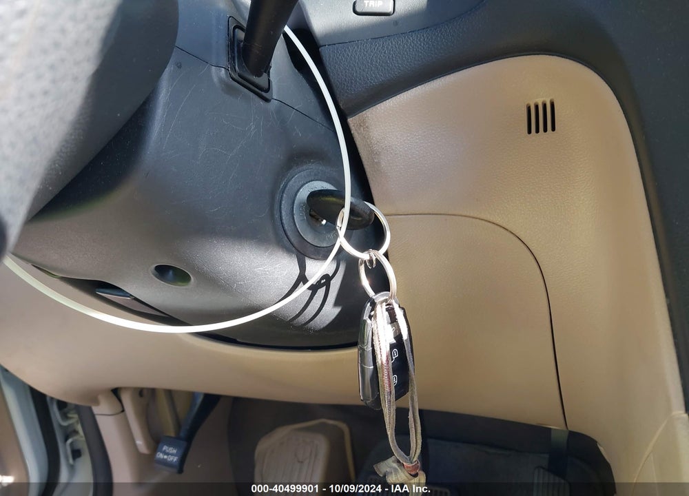 2008 KIA RONDO LX V6 VIN: KNAFG526587154899