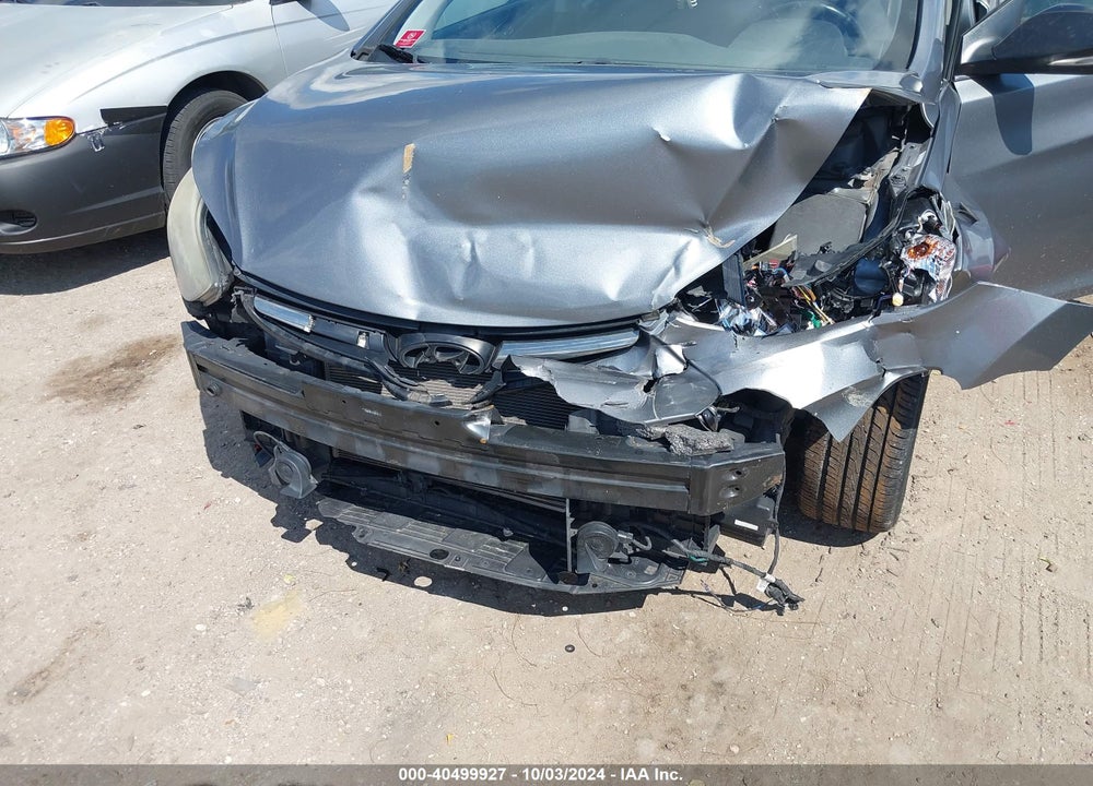 2016 HYUNDAI ELANTRA LIMITED VIN: KMHDH4AE3GU602370