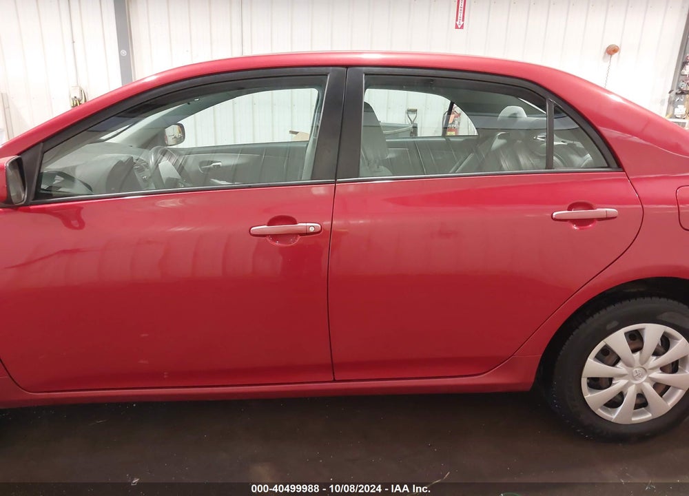2011 TOYOTA COROLLA LE VIN: 2T1BU4EE7BC596872