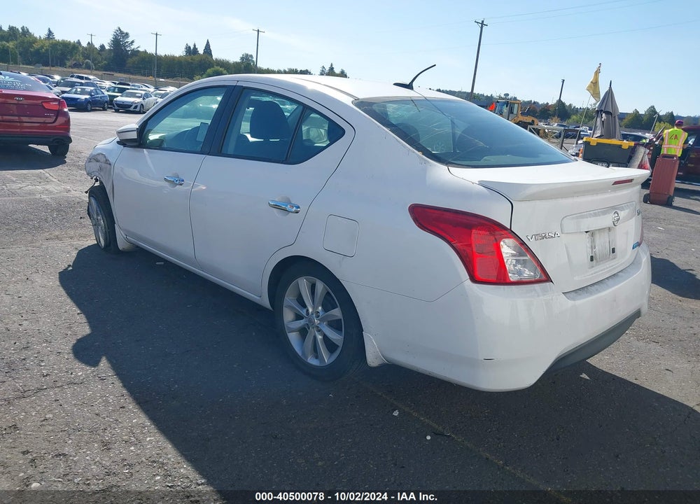 2016 NISSAN VERSA 1.6 SL VIN: 3N1CN7AP8GL830454