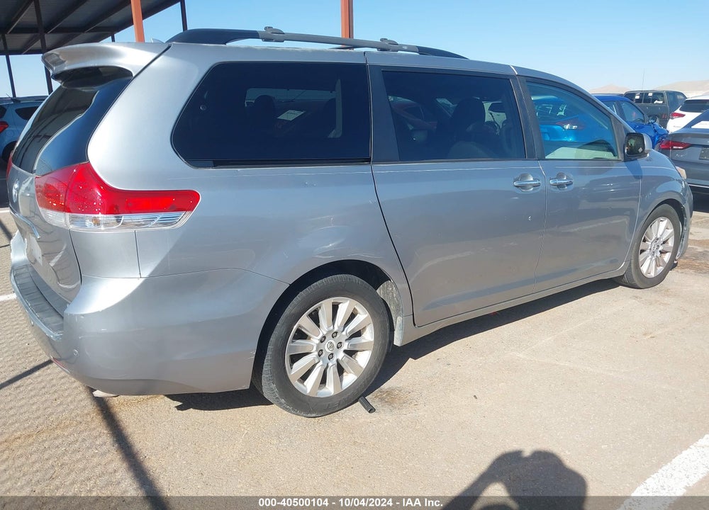 2011 TOYOTA SIENNA LTD VIN: 5TDYK3DCXBS157201