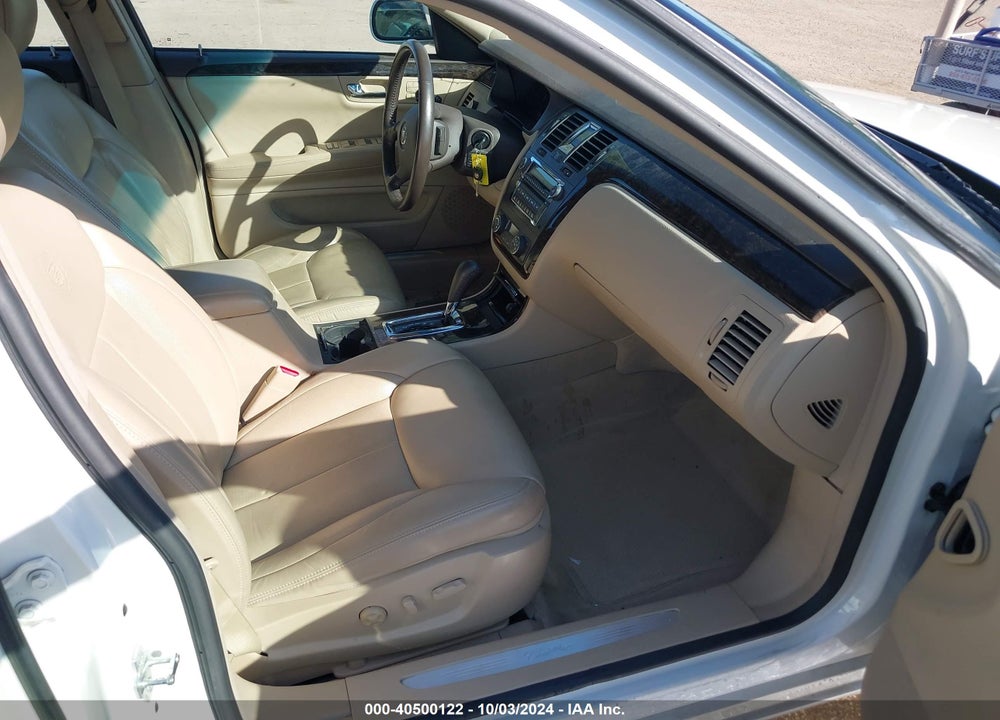 2008 CADILLAC DTS 1SC VIN: 1G6KD57Y98U121977