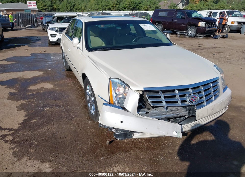 2008 CADILLAC DTS 1SC VIN: 1G6KD57Y98U121977