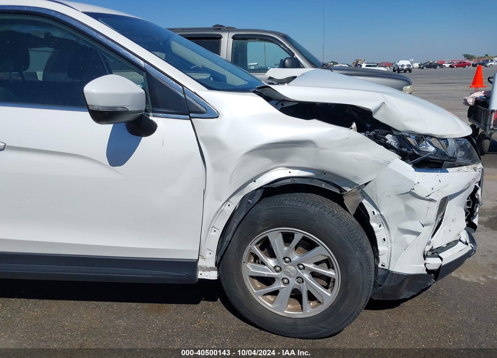 2018 MITSUBISHI ECLIPSE CROSS ES VIN: JA4AS3AA6JZ047581