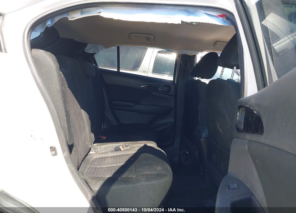 2018 MITSUBISHI ECLIPSE CROSS ES VIN: JA4AS3AA6JZ047581