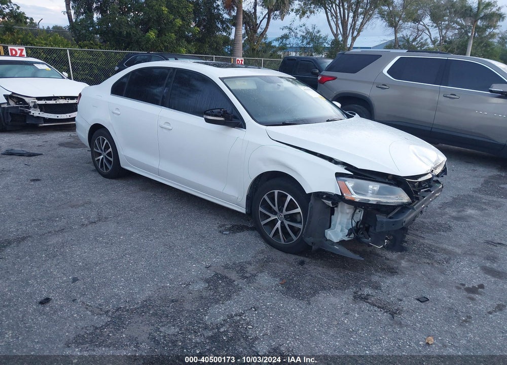 2017 VOLKSWAGEN JETTA 1.4T SE VIN: 3VWDB7AJ0HM250369