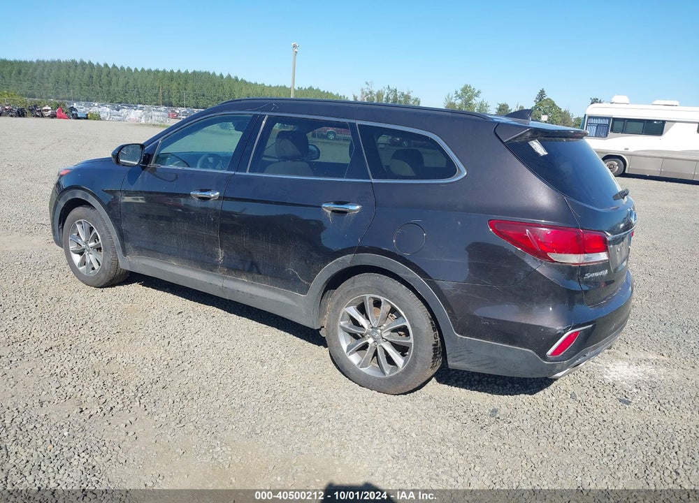 2017 HYUNDAI SANTA FE SE VIN: KM8SM4HF5HU196045