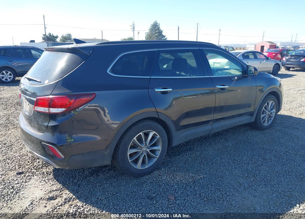 2017 HYUNDAI SANTA FE SE VIN: KM8SM4HF5HU196045