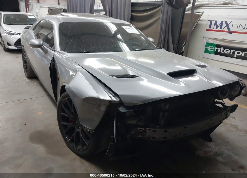 2016 DODGE CHALLENGER SRT HELLCAT VIN: 2C3CDZC93GH200350
