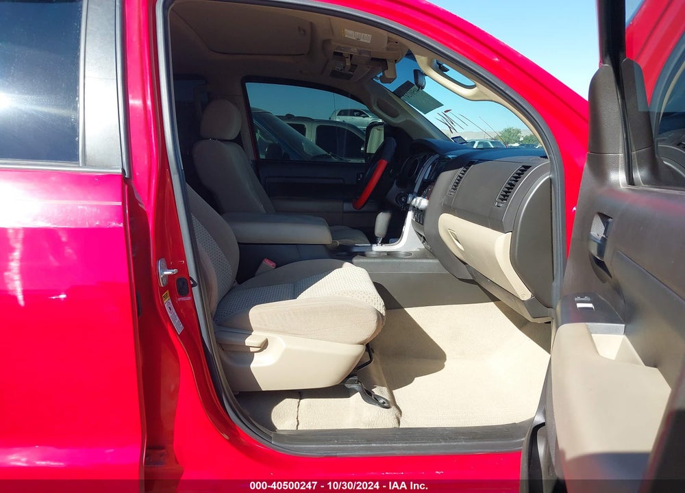 2011 TOYOTA TUNDRA GRADE 5.7L V8 VIN: 5TFEY5F18BX110770
