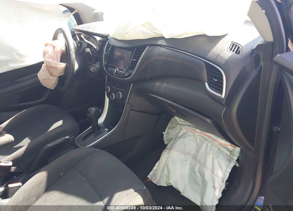2020 CHEVROLET TRAX FWD LS VIN: KL7CJKSB6LB320613