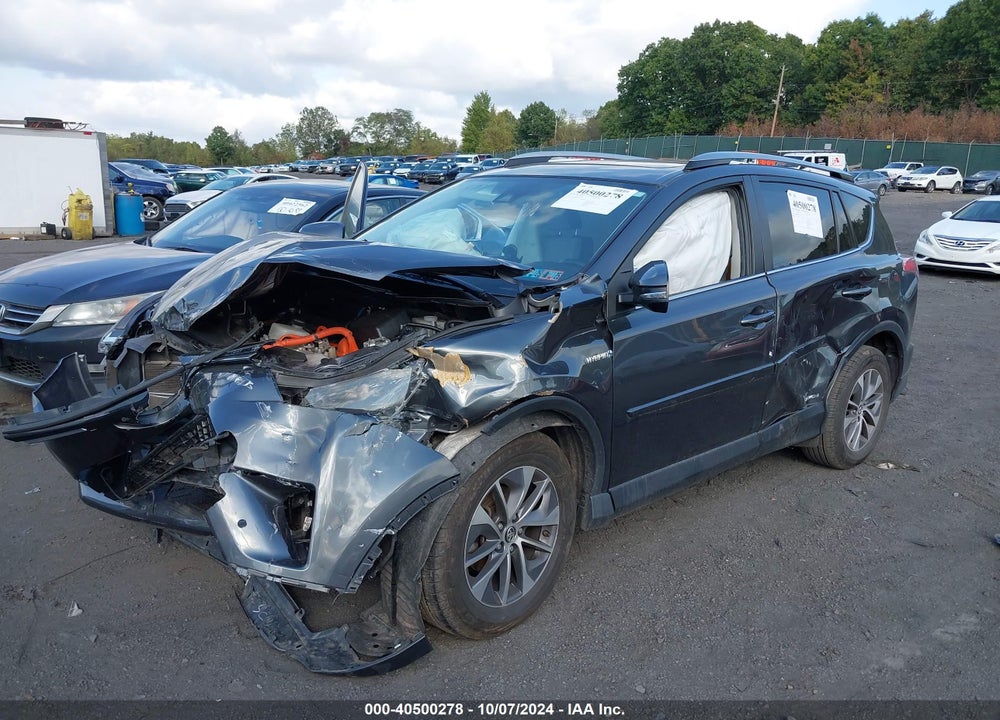 2017 TOYOTA RAV4 HYBRID XLE VIN: JTMRJREV6HD116269
