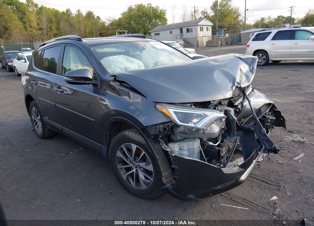 2017 TOYOTA RAV4 HYBRID XLE VIN: JTMRJREV6HD116269