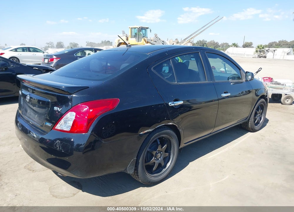 2014 NISSAN VERSA 1.6 SV VIN: 3N1CN7AP4EL802230