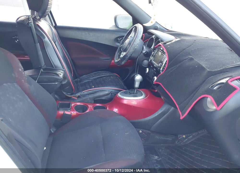2015 NISSAN JUKE SV VIN: JN8AF5MR2FT508166