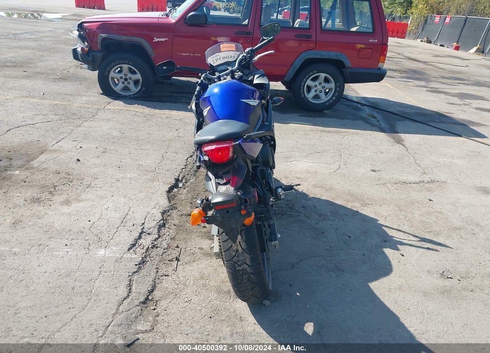 2013 YAMAHA FZ6 R VIN: JYARJ18EXDA012436
