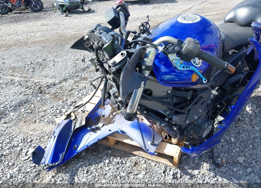 2009 YAMAHA FZ6 R VIN: JYARJ18E59A002954