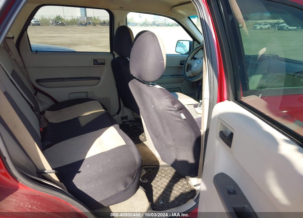 2008 FORD ESCAPE XLT VIN: 1FMCU93158KA16989