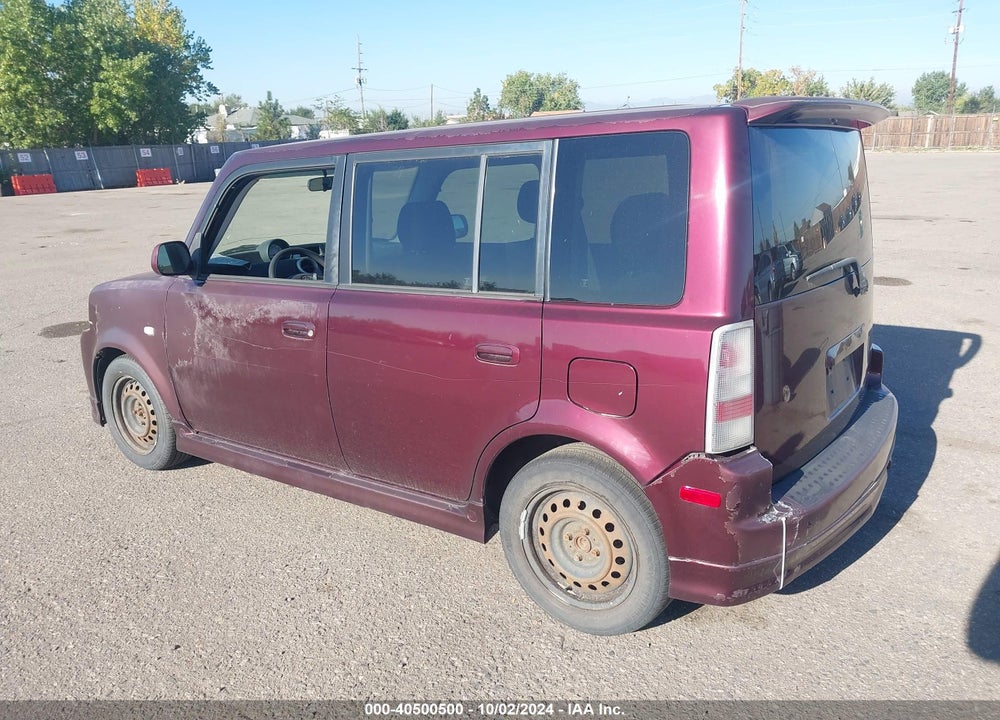 2005 SCION XB VIN: JTLKT324X50170377