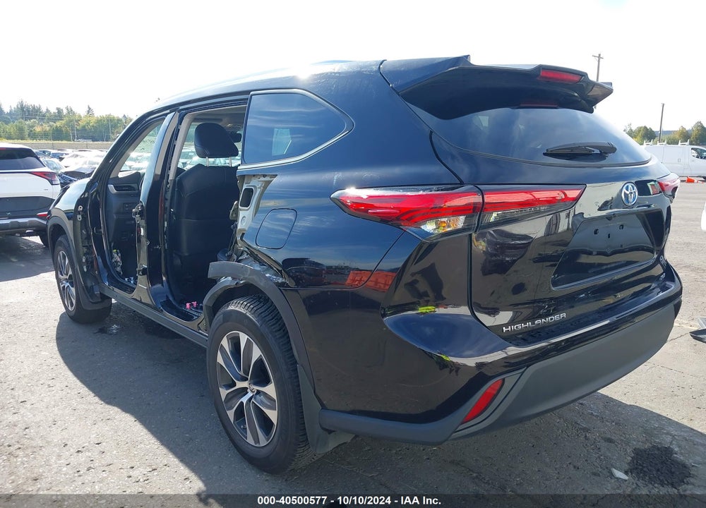 2021 TOYOTA HIGHLANDER HYBRID XLE VIN: 5TDGBRCH9MS064653