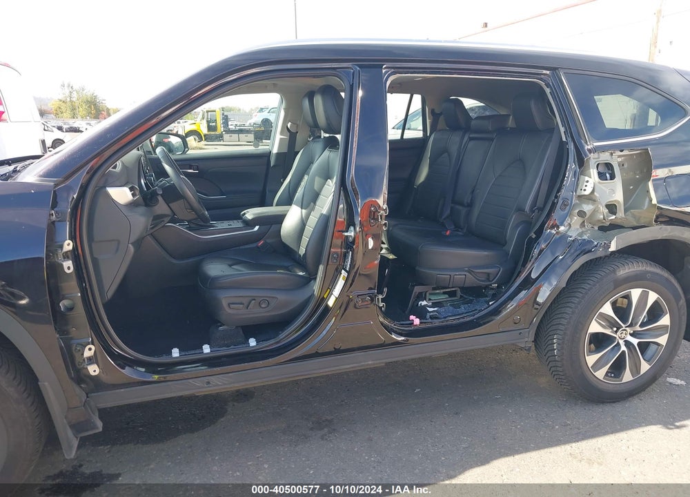 2021 TOYOTA HIGHLANDER HYBRID XLE VIN: 5TDGBRCH9MS064653