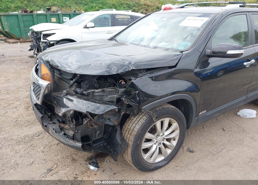 2011 KIA SORENTO EX V6 VIN: 5XYKUDA25BG179654