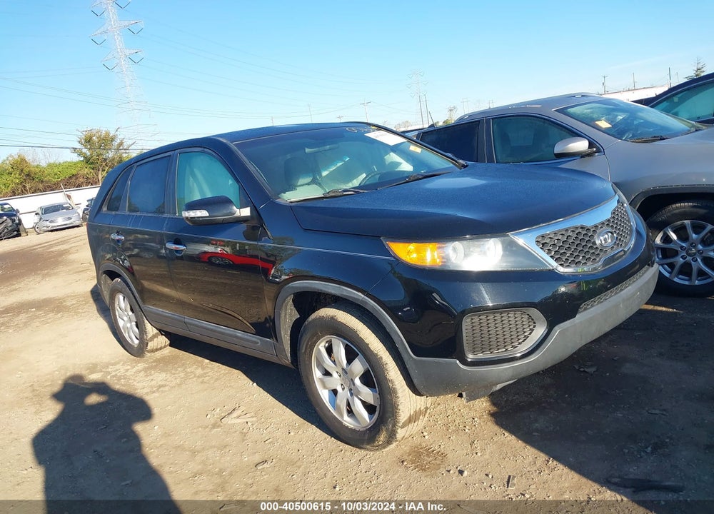 2011 KIA SORENTO LX VIN: 5XYKT3A10BG001669