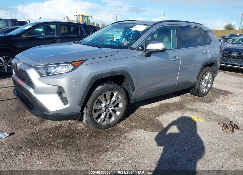 2021 TOYOTA RAV4 XLE PREMIUM VIN: 2T3C1RFV8MC122688