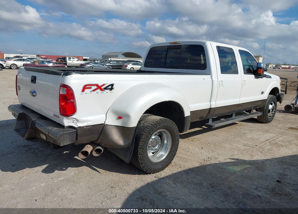 2015 FORD F-350 LARIAT VIN: 1FT8W3DT5FEA57412