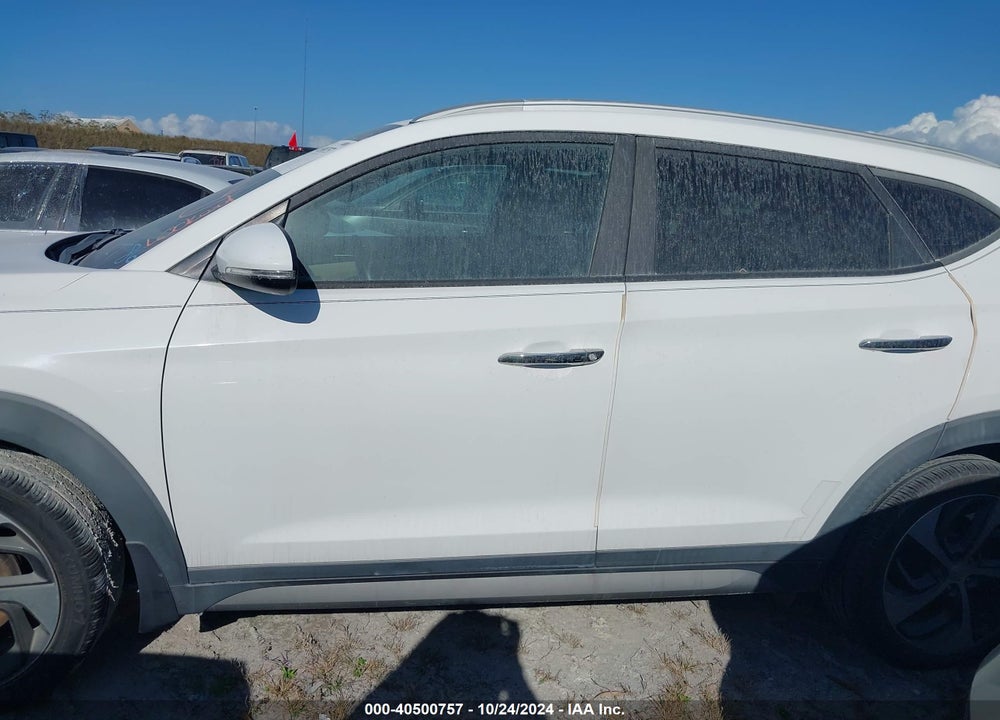 2017 HYUNDAI TUCSON LIMITED VIN: KM8J33A27HU321627