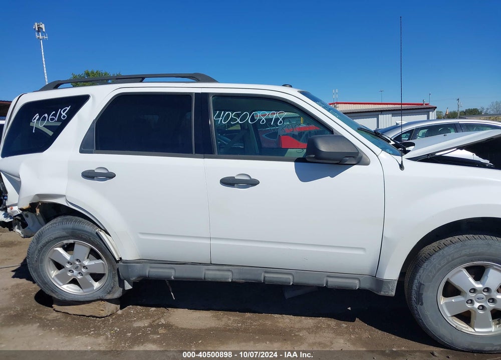 2010 FORD ESCAPE XLT VIN: 1FMCU0D77AKC90618