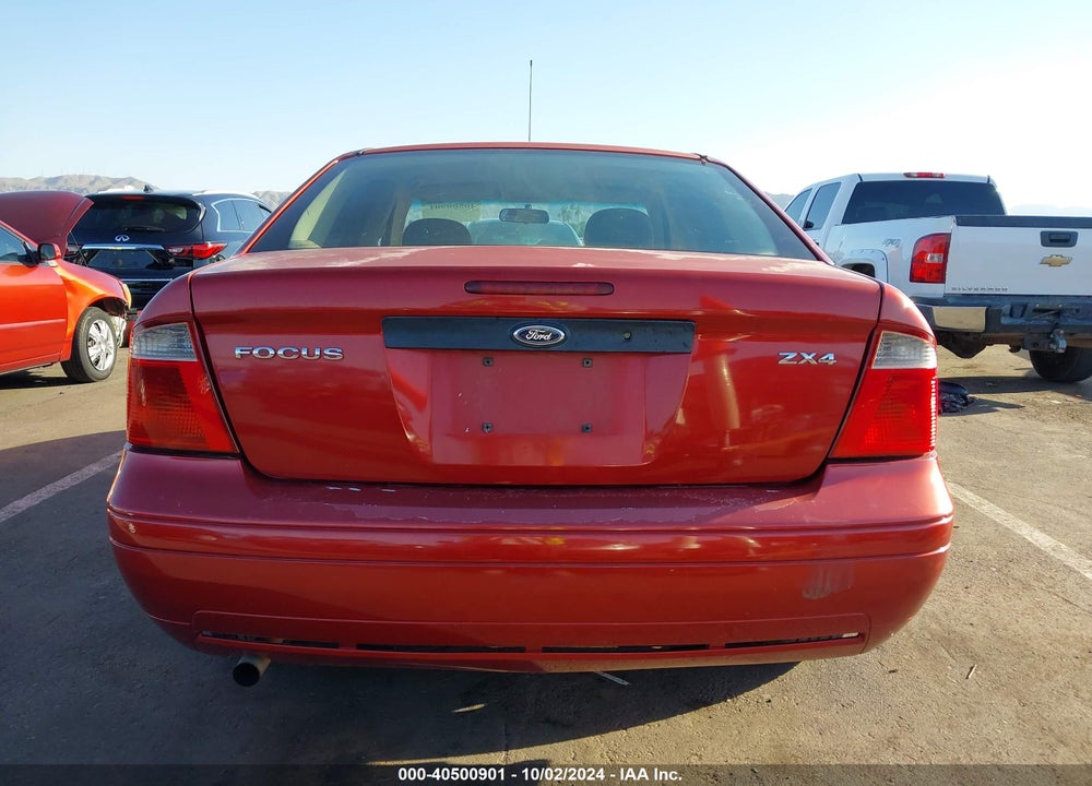 2005 FORD FOCUS ZX4 VIN: 1FAFP34N75W293399