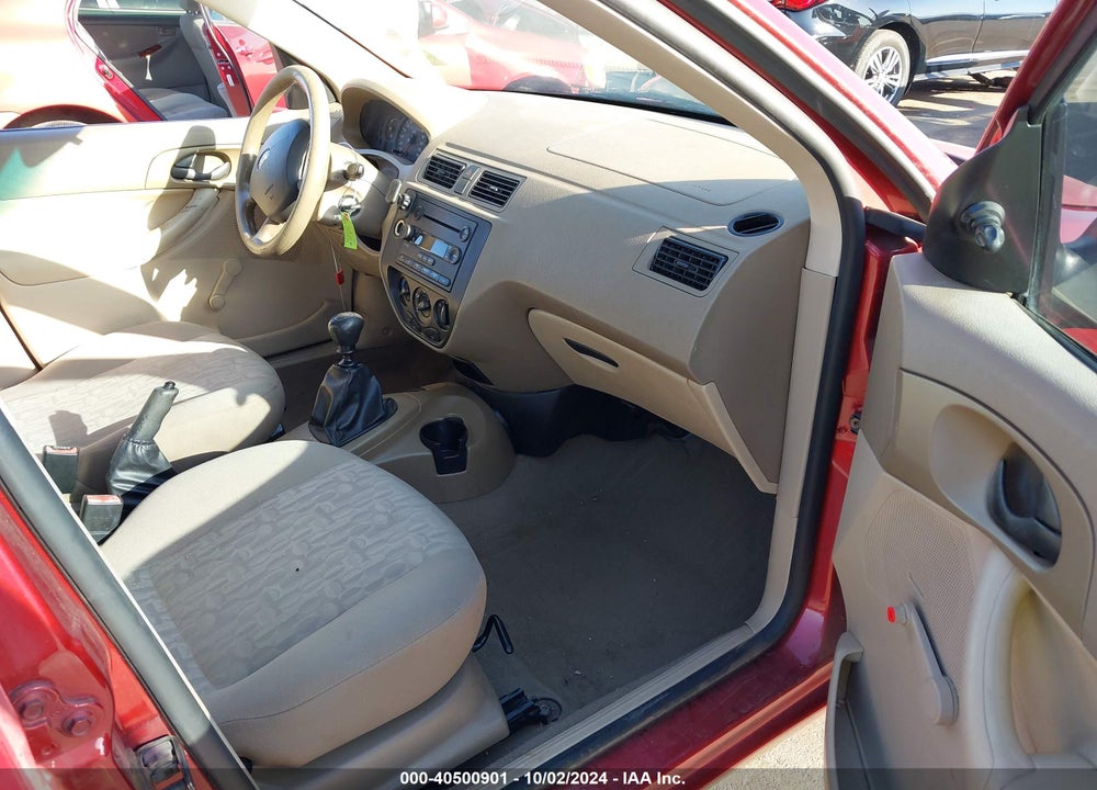 2005 FORD FOCUS ZX4 VIN: 1FAFP34N75W293399