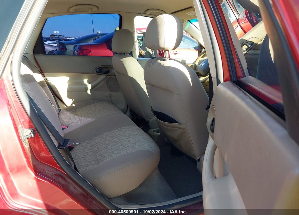 2005 FORD FOCUS ZX4 VIN: 1FAFP34N75W293399