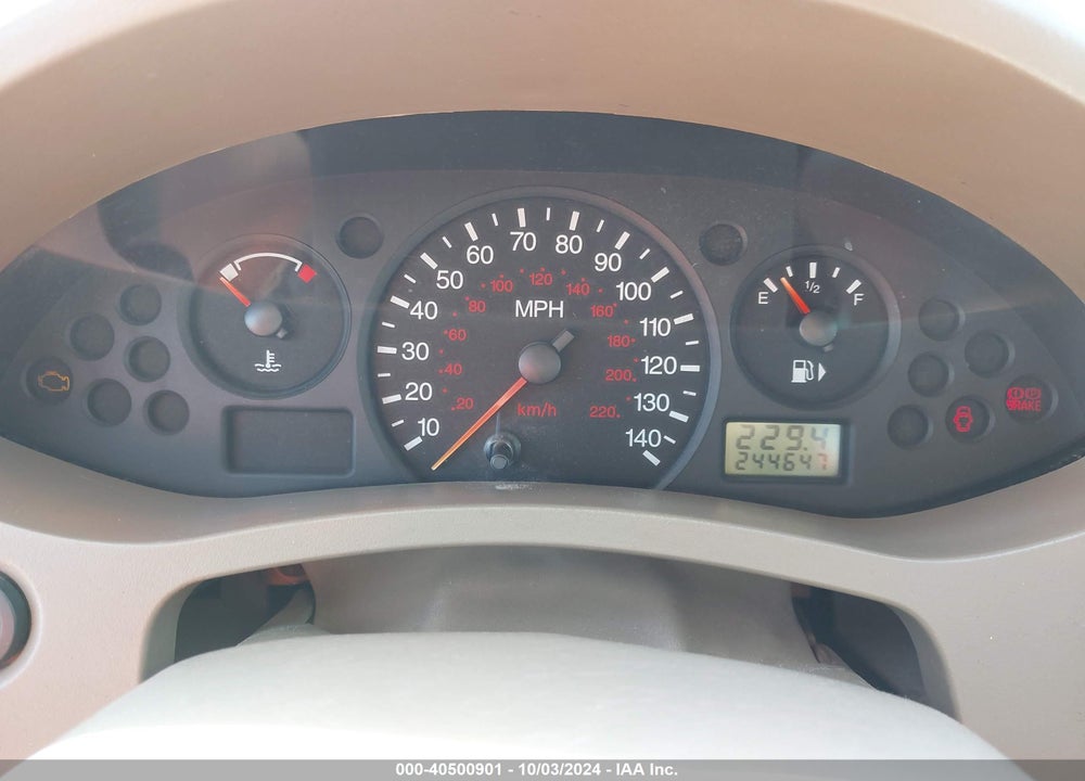 2005 FORD FOCUS ZX4 VIN: 1FAFP34N75W293399