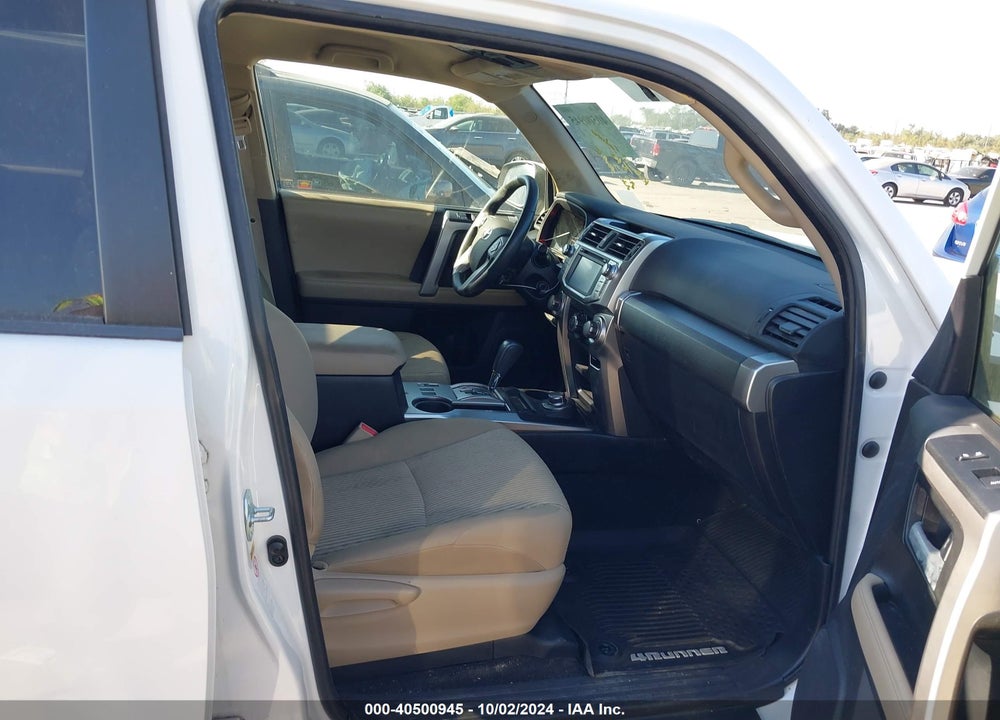 2019 TOYOTA 4RUNNER SR5 VIN: JTEBU5JRXK5692387