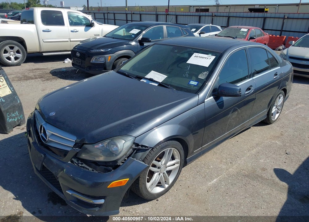 2013 MERCEDES-BENZ C 300 LUXURY 4MATIC/SPORT 4MATIC VIN: WDDGF8AB2DR293788