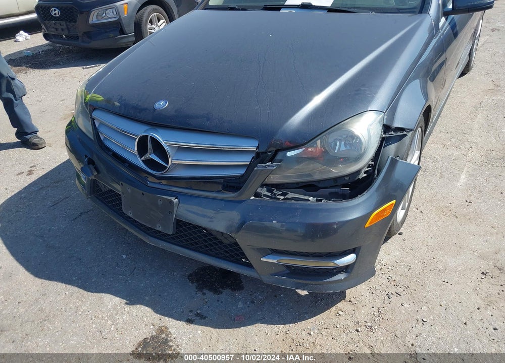 2013 MERCEDES-BENZ C 300 LUXURY 4MATIC/SPORT 4MATIC VIN: WDDGF8AB2DR293788