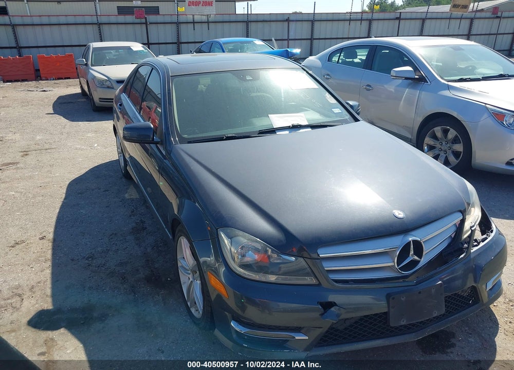 2013 MERCEDES-BENZ C 300 LUXURY 4MATIC/SPORT 4MATIC VIN: WDDGF8AB2DR293788