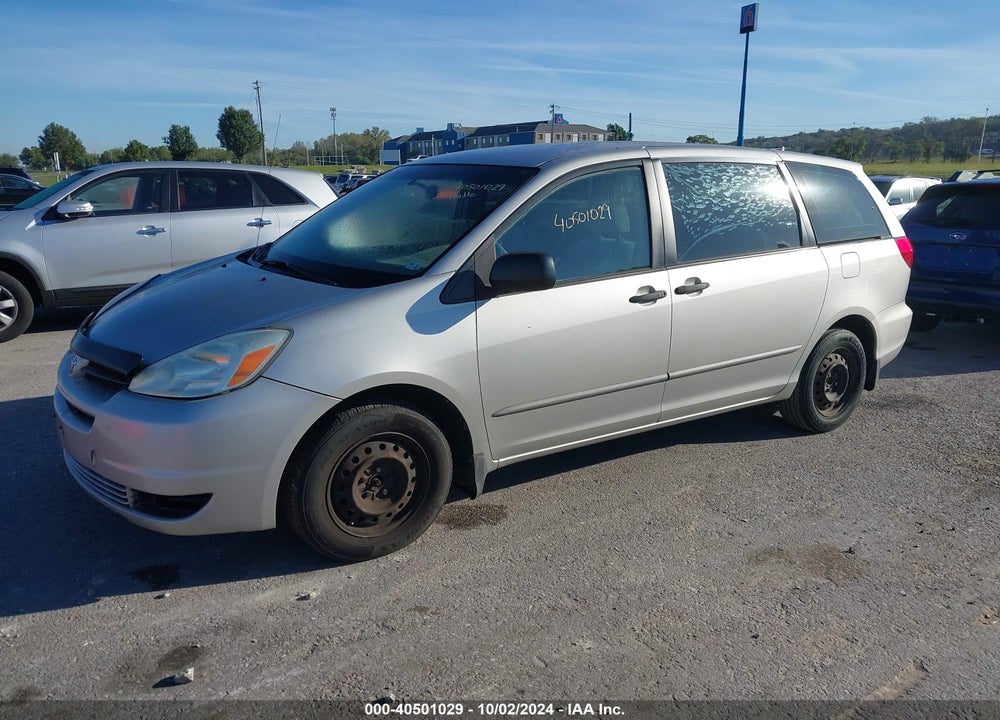 2004 TOYOTA SIENNA CE VIN: 5TDZA29C84S018424