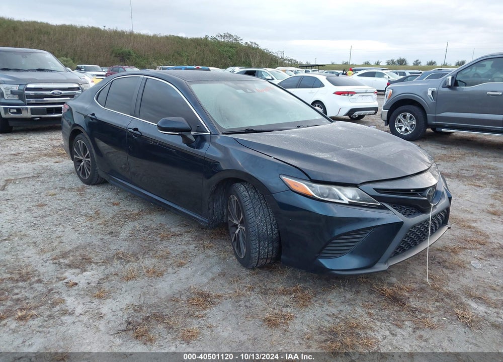 2019 TOYOTA CAMRY SE VIN: 4T1B11HK5KU689624