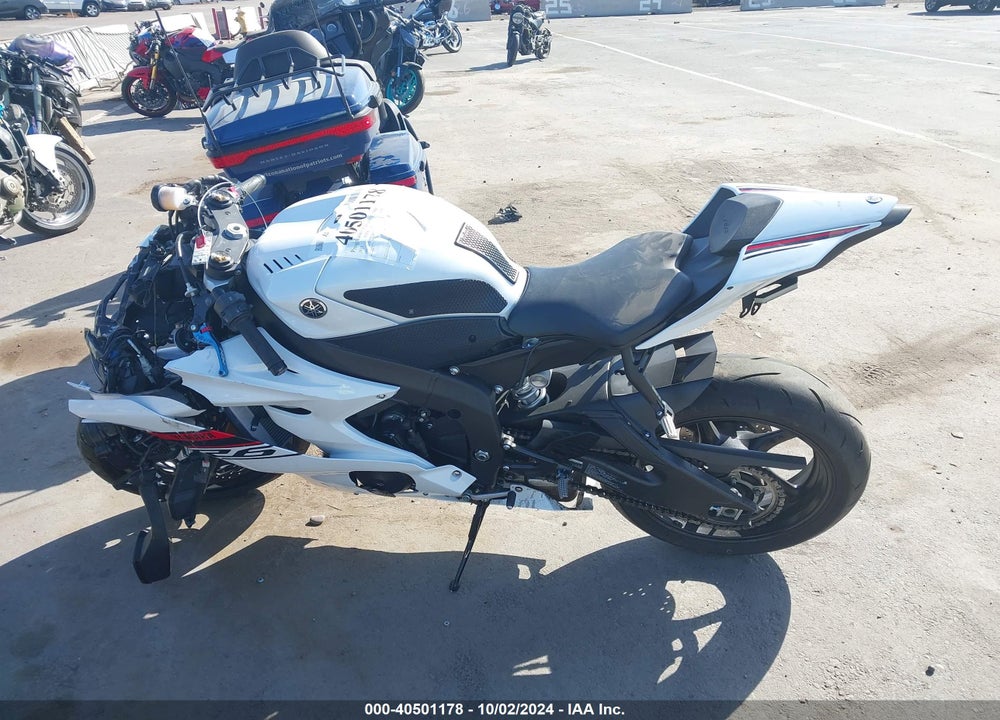 2019 YAMAHA YZFR6 VIN: JYARJ28E7KA004572