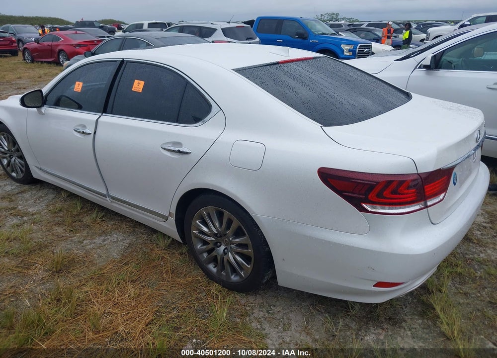2017 LEXUS LS 460 VIN: JTHBL5EFXH5145182