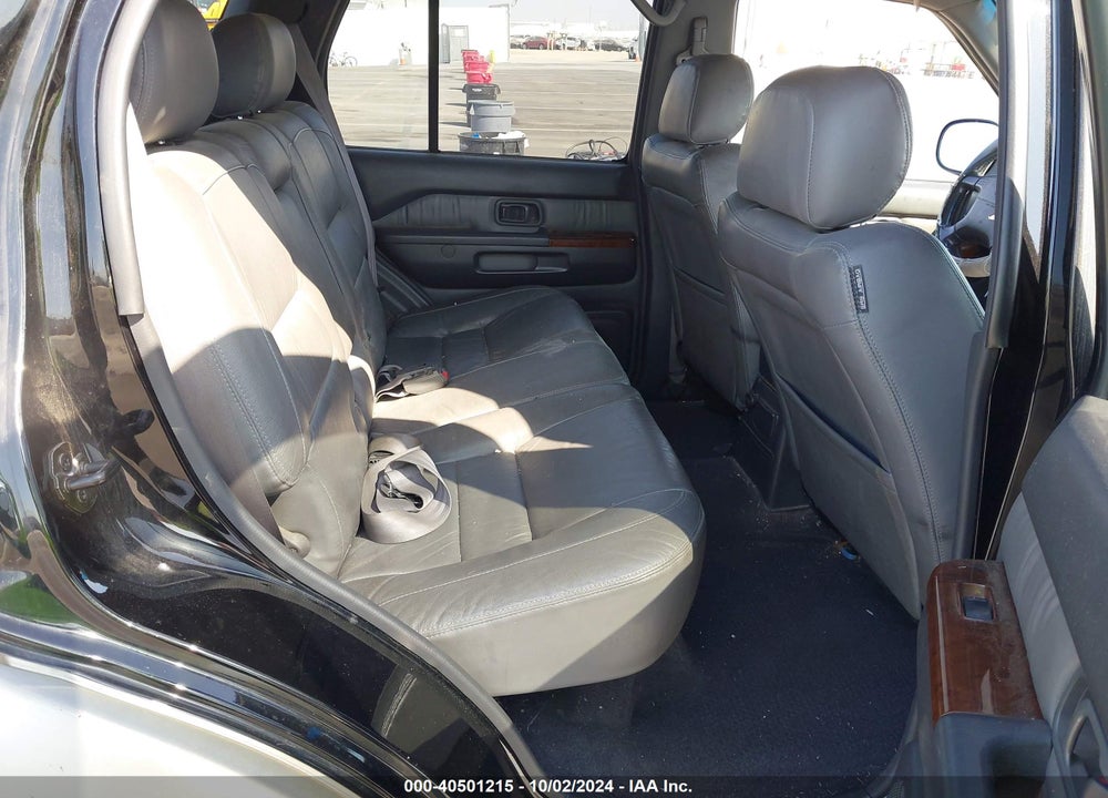 1999 INFINITI QX4 LUXURY VIN: JNRAR07Y6XW061026