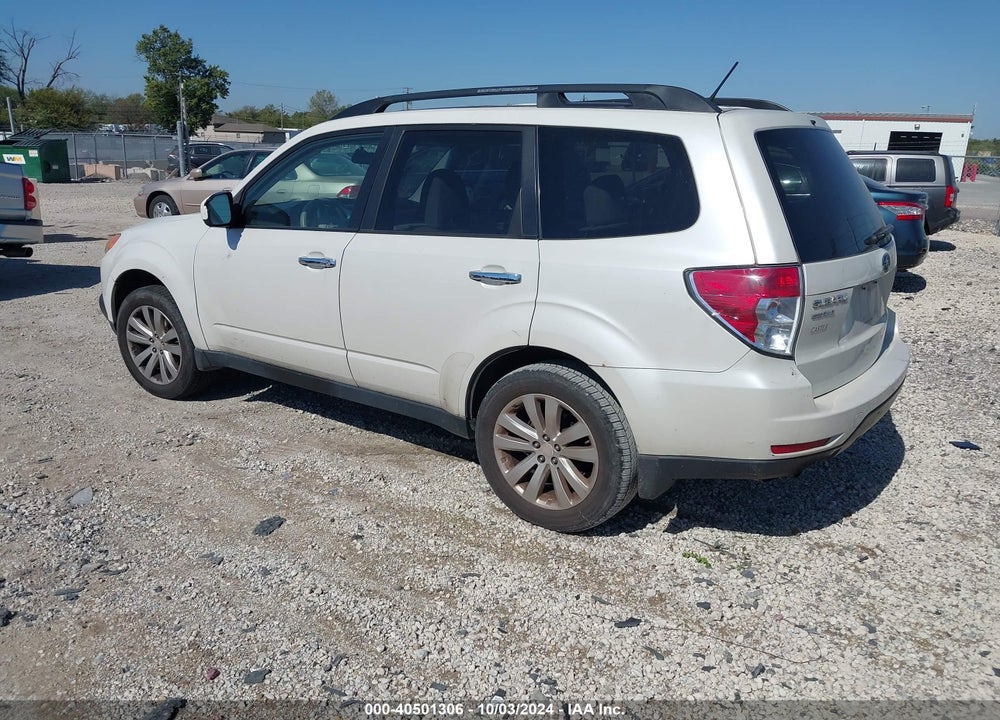 2011 SUBARU FORESTER 2.5X PREMIUM VIN: JF2SHBDC6BH739963