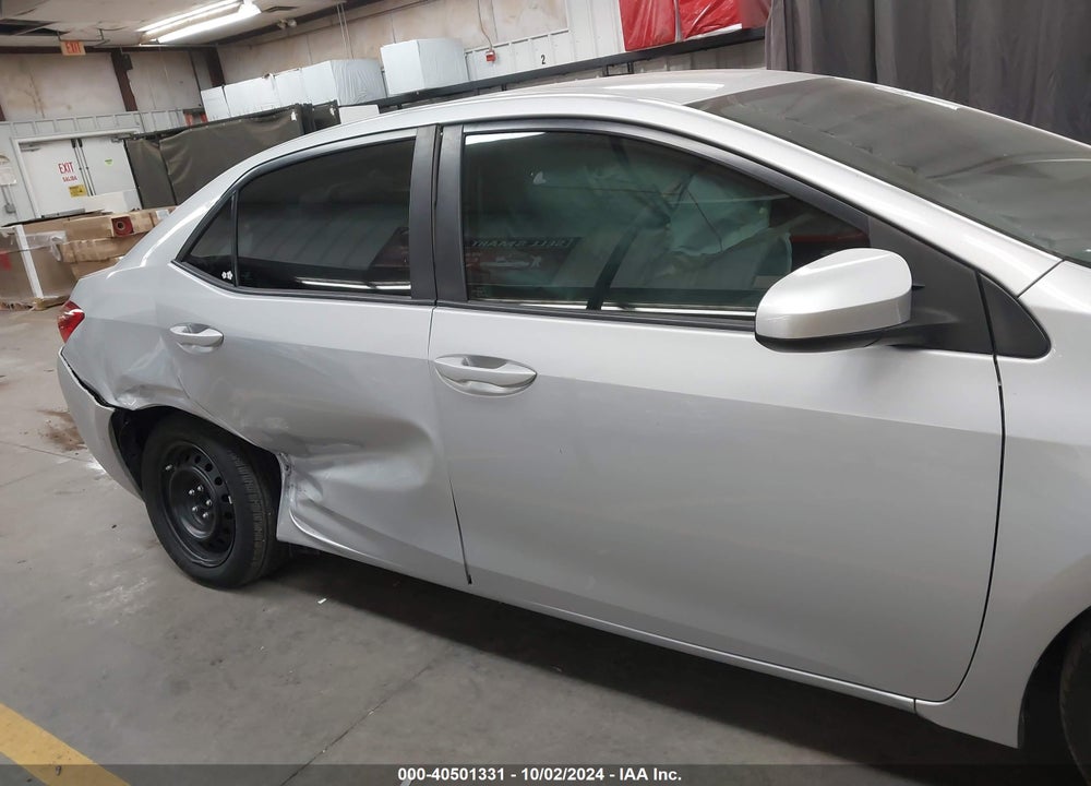 2018 TOYOTA COROLLA LE VIN: 2T1BURHE6JC082860