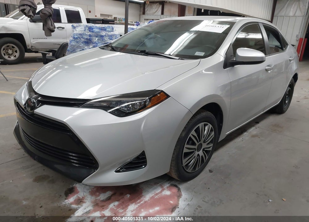 2018 TOYOTA COROLLA LE VIN: 2T1BURHE6JC082860