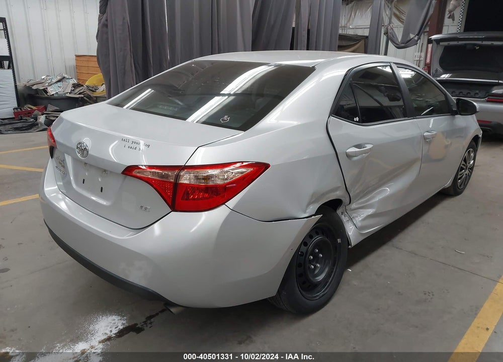 2018 TOYOTA COROLLA LE VIN: 2T1BURHE6JC082860