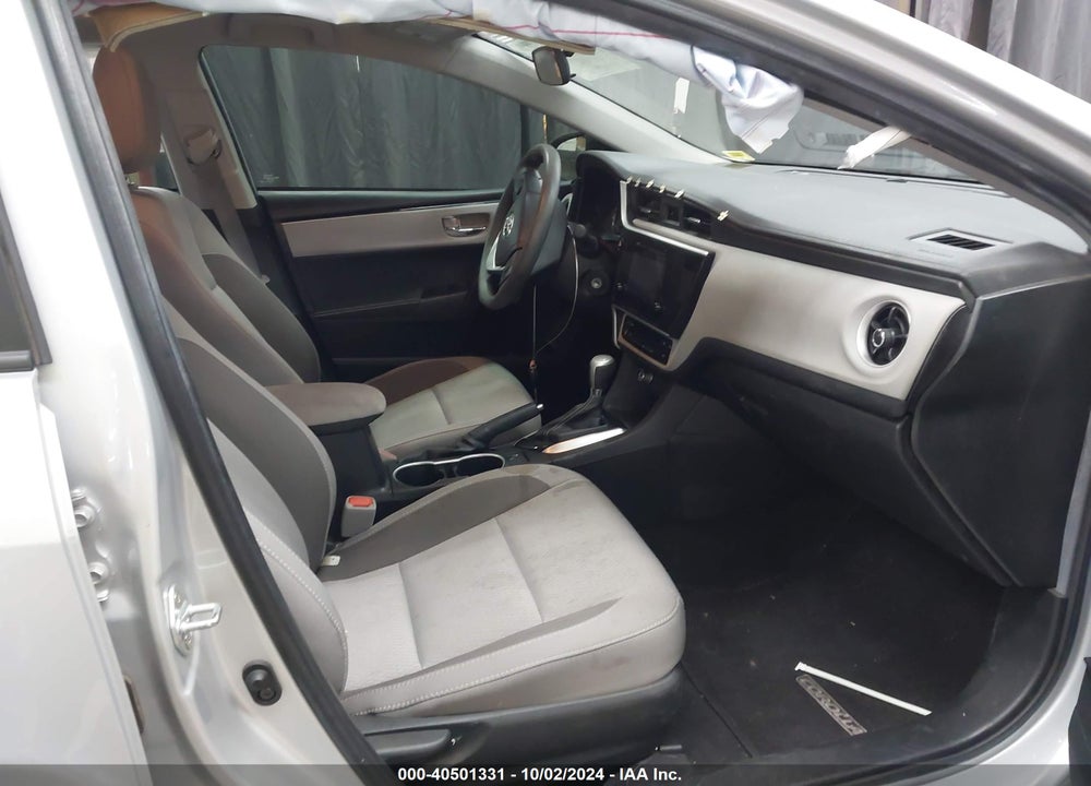 2018 TOYOTA COROLLA LE VIN: 2T1BURHE6JC082860
