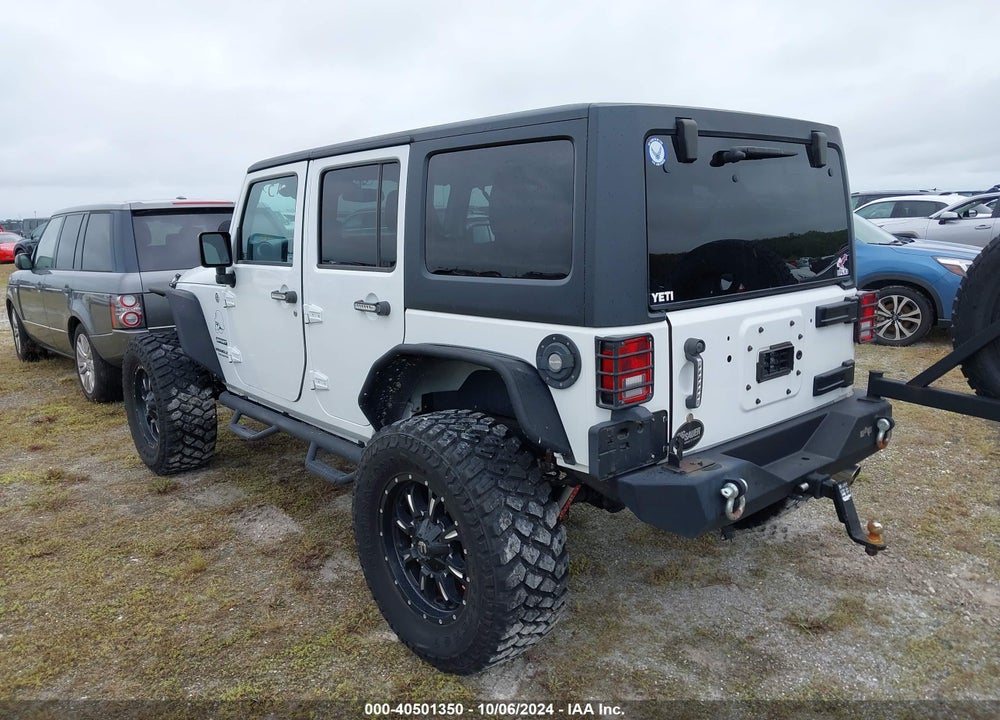 2015 JEEP WRANGLER UNLIMITED SPORT VIN: 1C4BJWDGXFL637792